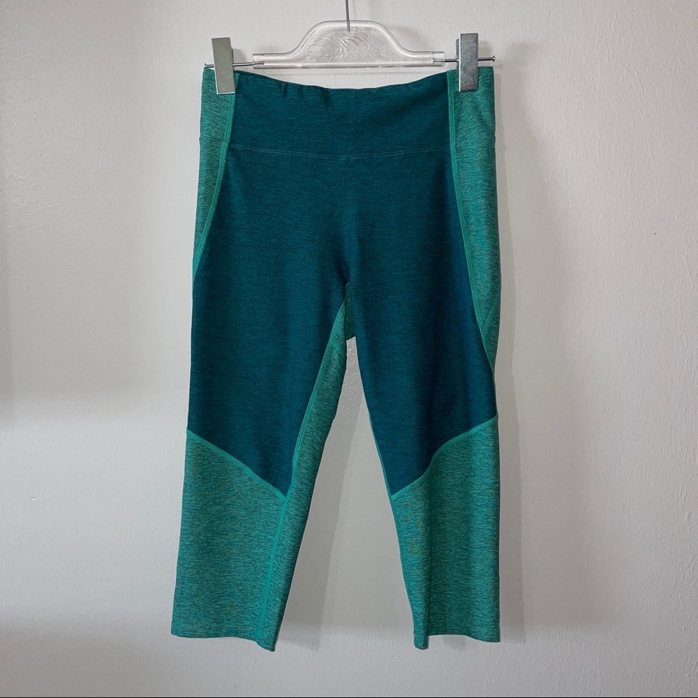 Outdoor Voices Crop Color-block Leggings